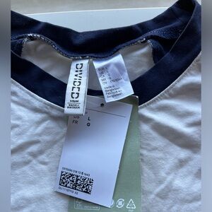 NWT H&M Navy and White Crew Neck Tee